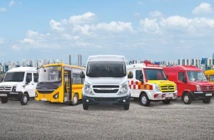 Force commercial vehicle fleet